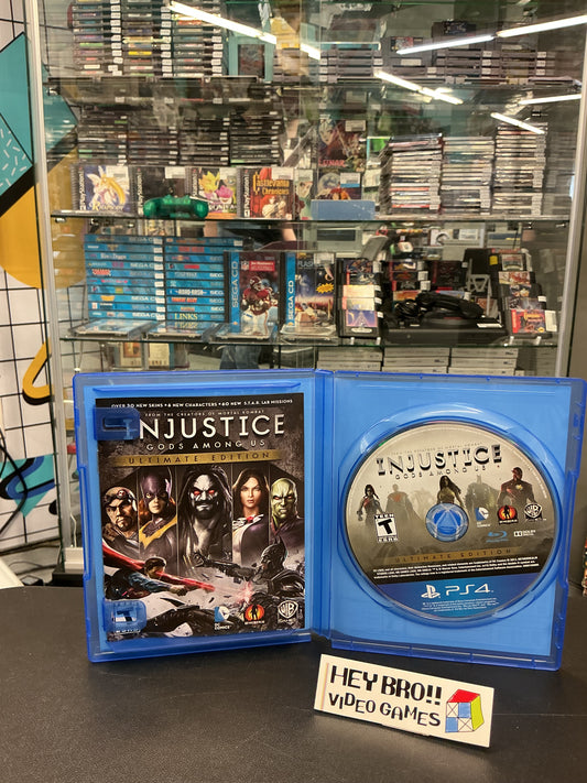 Injustice Gods Among Us (Ultimate Edition) PlayStation 4 *CIB*